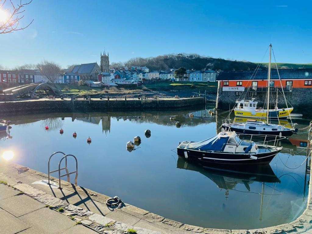 Arosfa Harbourside Guesthouse Aberaeron Kültér fotó